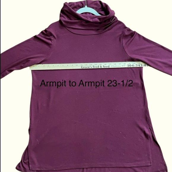 Lisa Rinna Collection Cowl Neck Tunic Top With Long Sleeves. Burgundy. Size 1XP - Picture 9 of 13